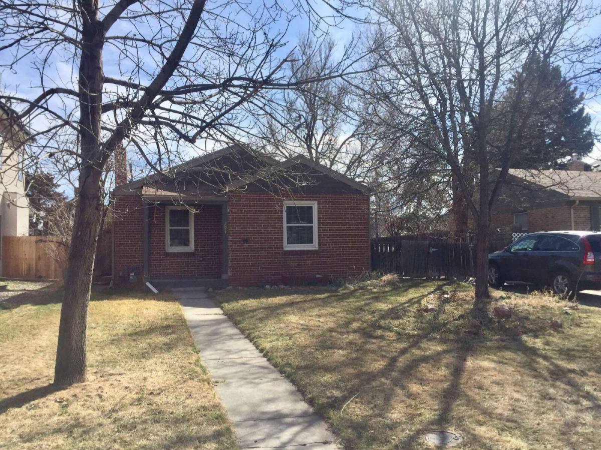 House for rent at 794 Jasmine St, Denver, CO 80220