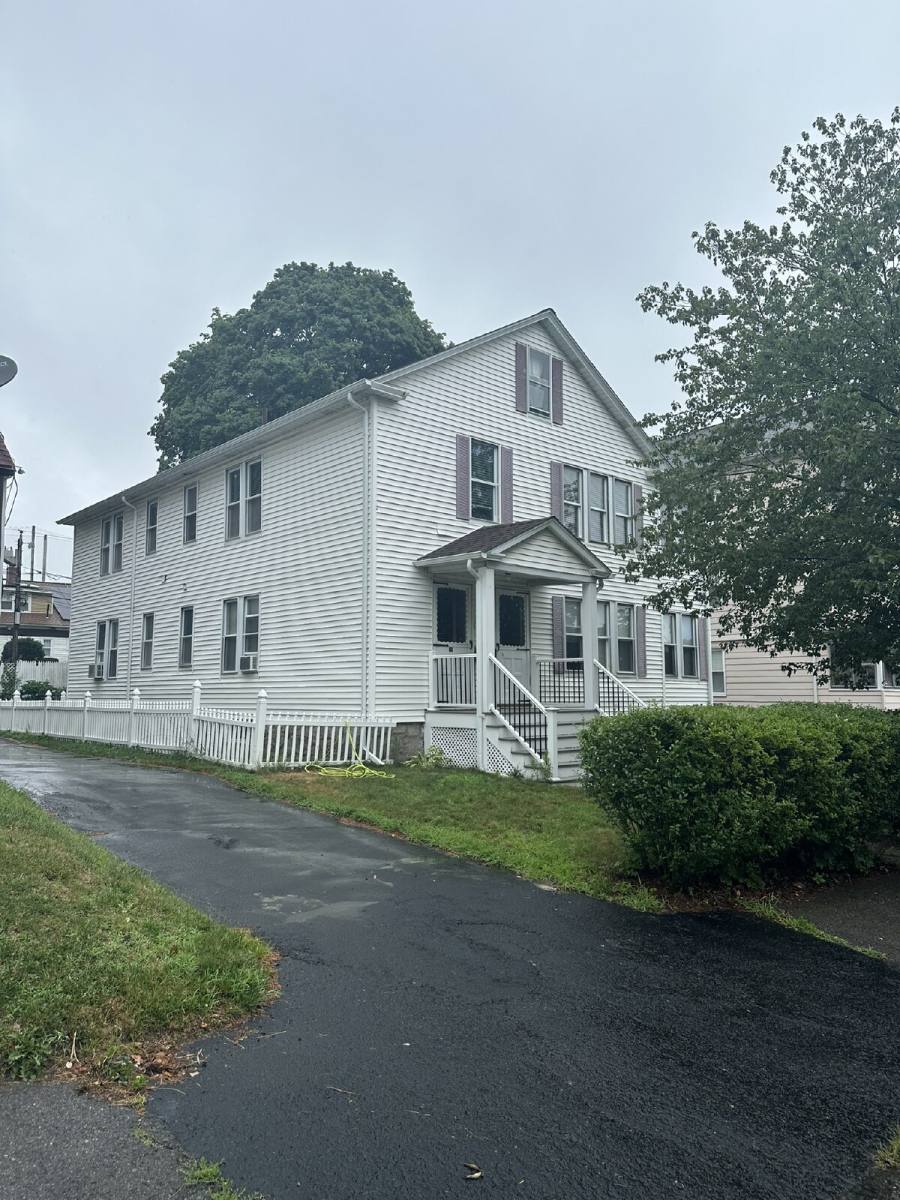 Apartment for rent at 69 Upsala St, Worcester, MA 01610