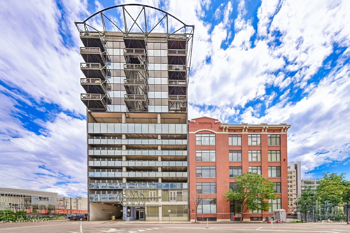 Condo for rent at 2020 Arapahoe St #1070, Denver, CO 80205