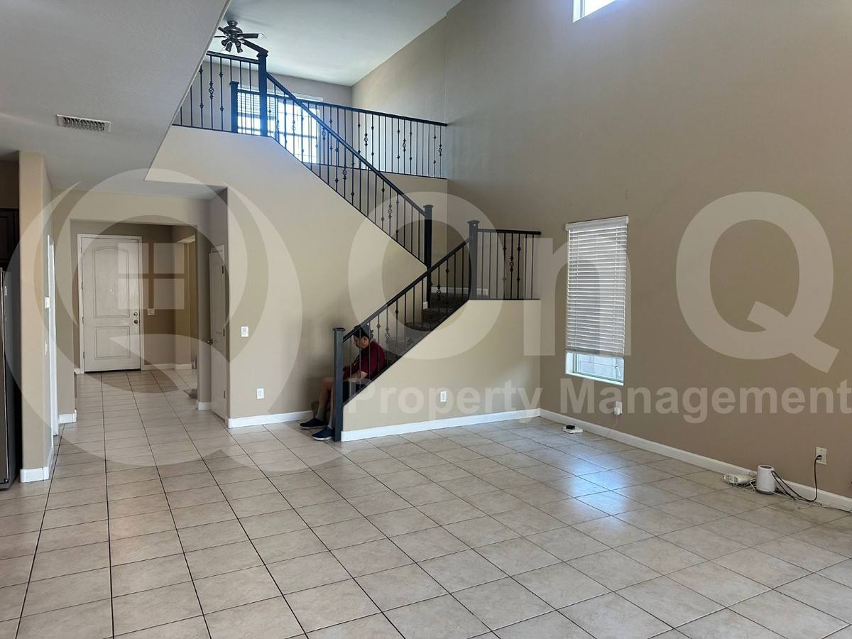 House for rent at 25223 N 107th Dr, Peoria, AZ 85383
