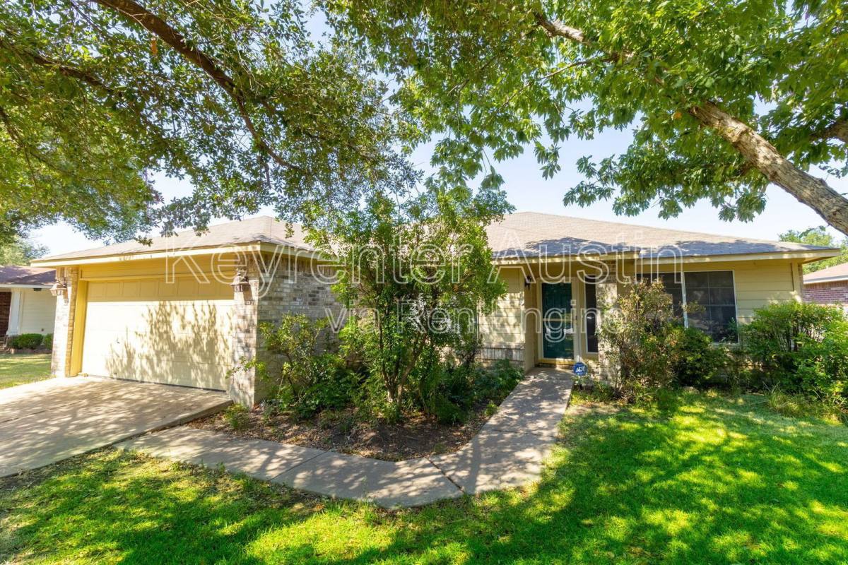 Apartment for rent at 2557 Vernell Way, Round Rock, TX 78664
