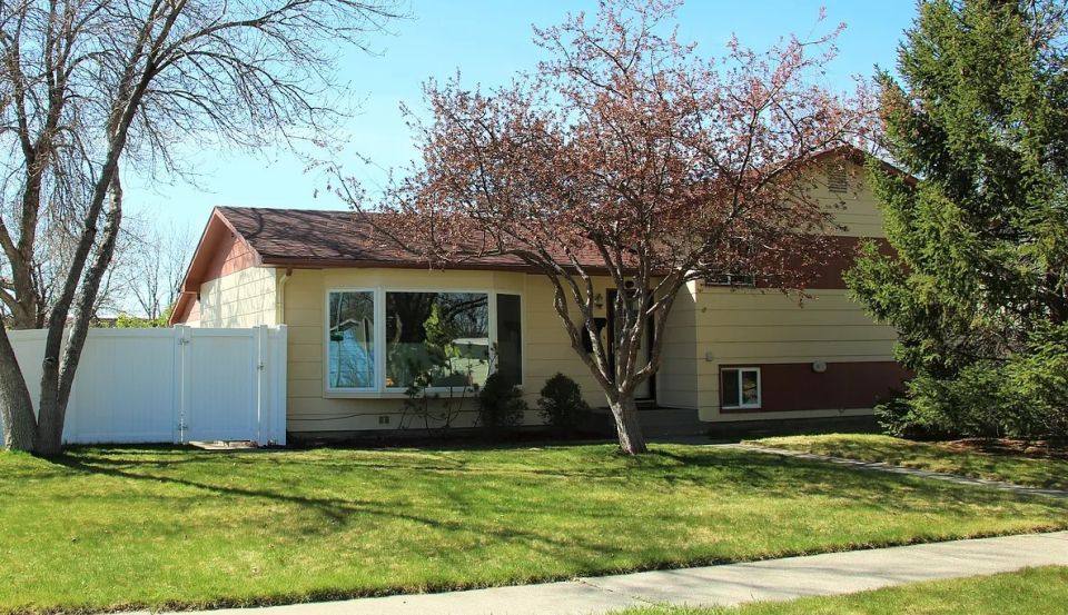 House for rent at 2504 Cook Ave, Billings, MT 59102