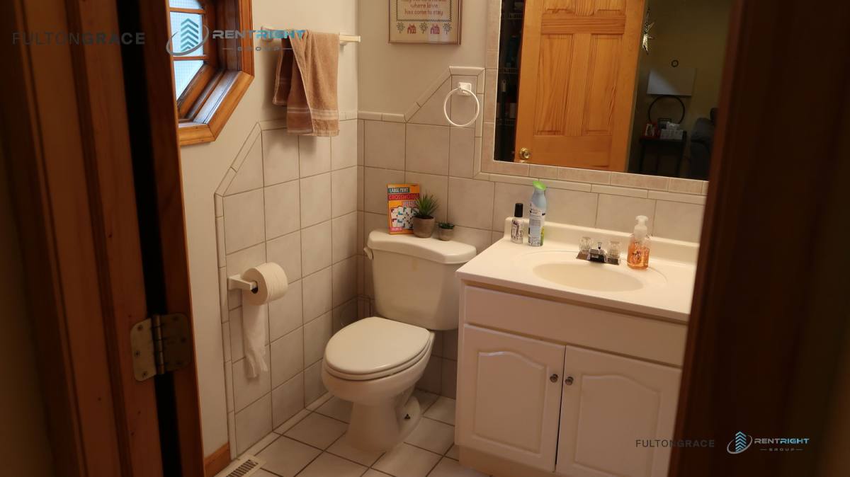 House for rent at 1306 N Cleaver St #CH, Chicago, IL 60642