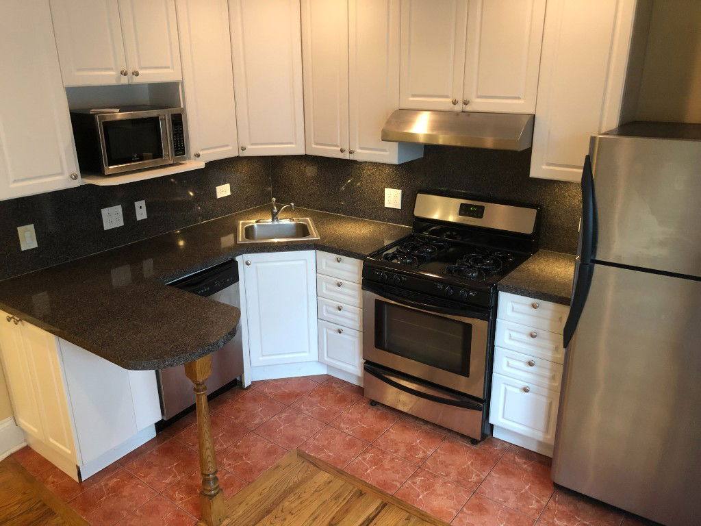 House for rent at 2848 N Francisco Ave #2B, Chicago, IL 60618