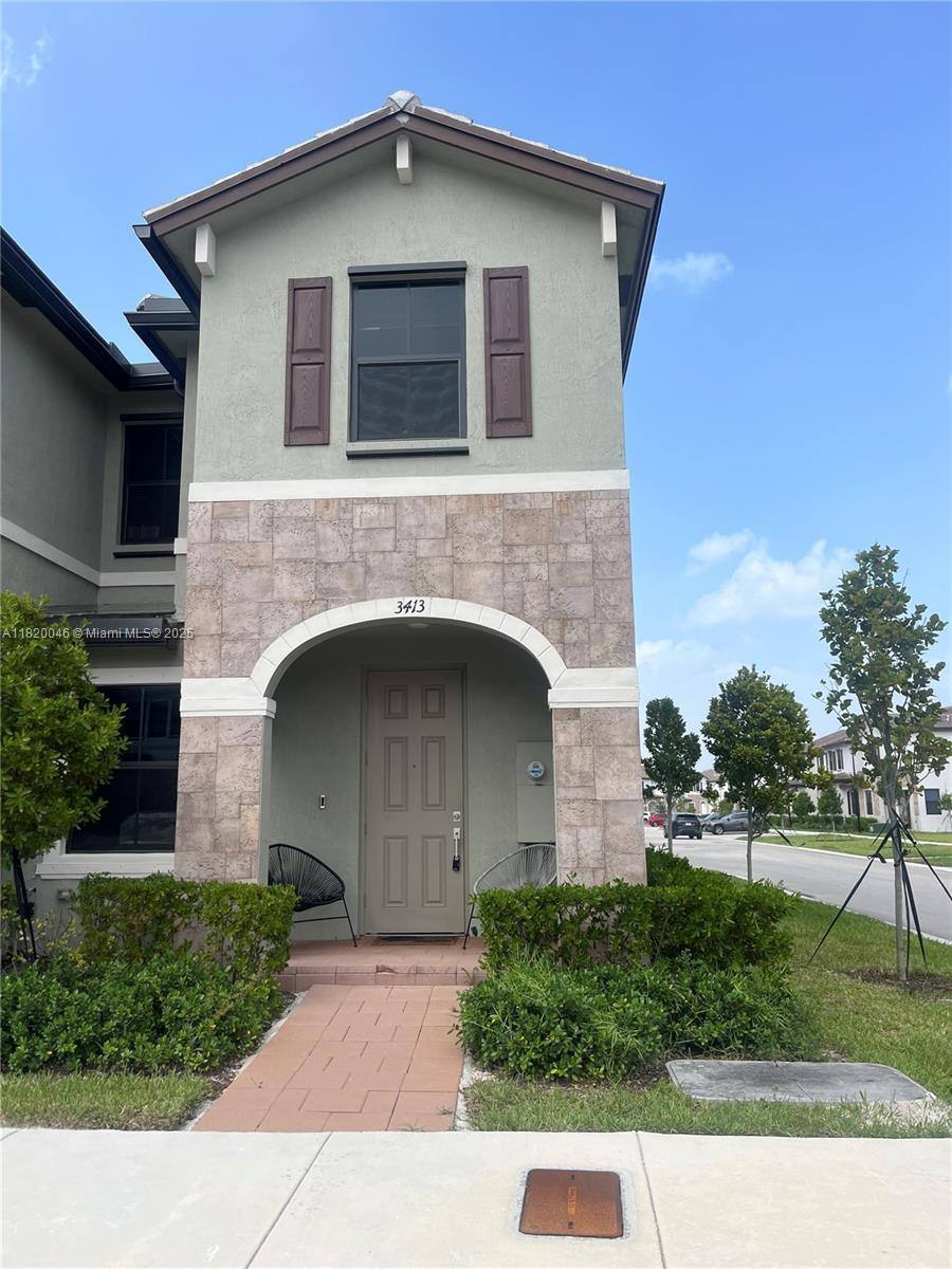Condo for rent at 3413 W 113th St, Hialeah, FL 33018