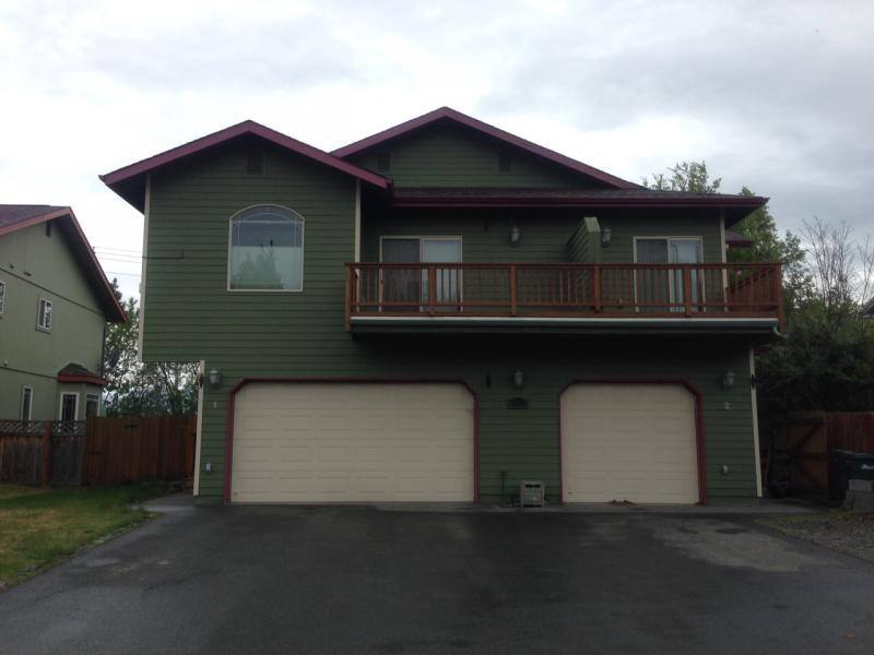 House for rent at 8925 Lakehurst Dr #2, Anchorage, AK 99502