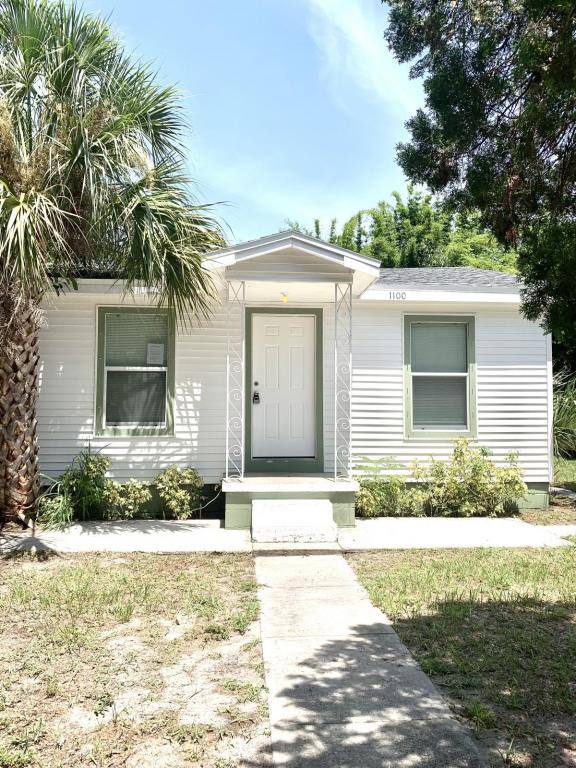 House for rent at 1100 29th St S, Saint Petersburg, FL 33712