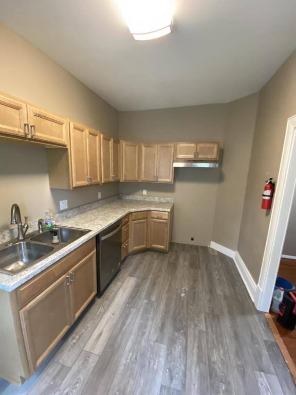 Apartment for rent at 733 Bryant St #2B, Kalamazoo, MI 49001