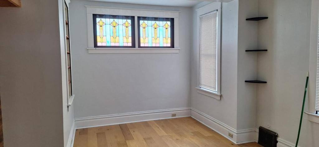 House for rent at 8590 Broadway St, Irwin, PA 15642