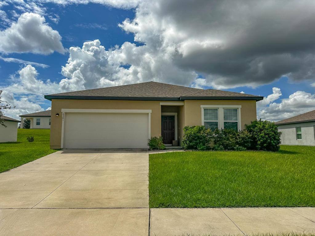 House for rent at 6381 Green Bud Dr, Groveland, FL 34736