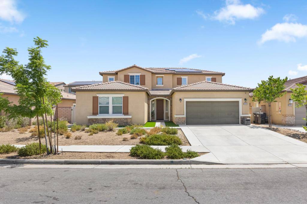 House for rent at 30240 Big Country Dr, Menifee, CA 92587