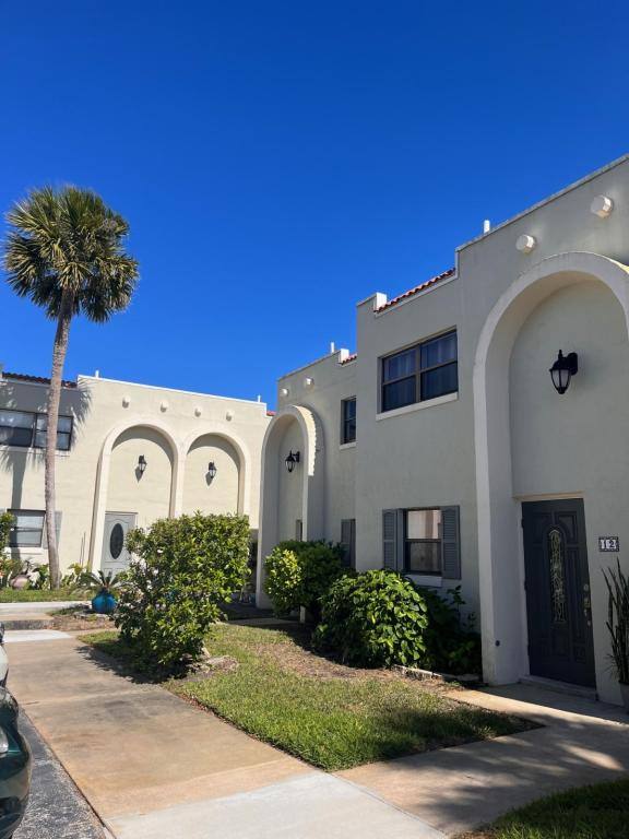 Townhouse for rent at 65 Seton Trail #12, Ormond Beach, FL 32176