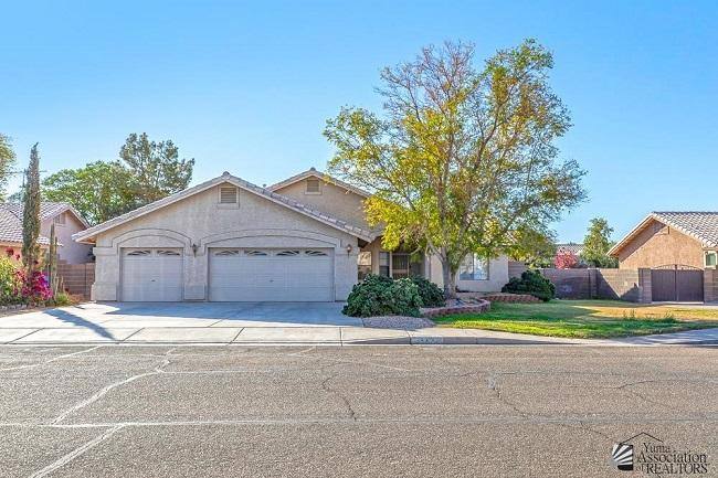 House for rent at 3753 W 17th Place, Yuma, AZ 85364