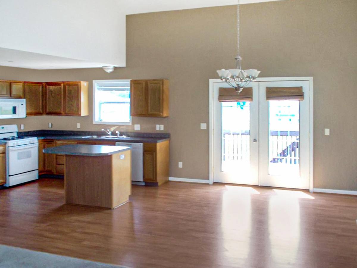 House for rent at 2086 Eaststone St SE, Caledonia, MI 49316