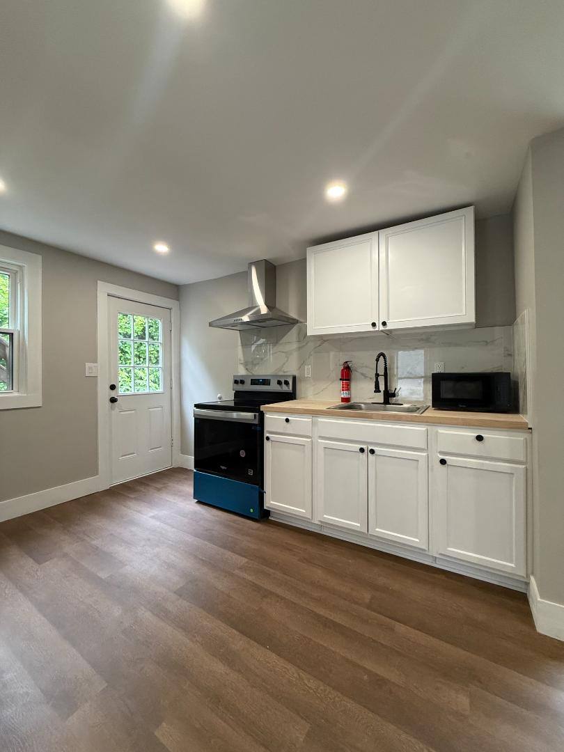 Apartment for rent at 23 Benson St #2, Albany, NY 12206