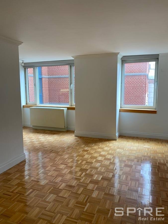 Apartment for rent at 404 E 76th St #4E, New York, NY 10021