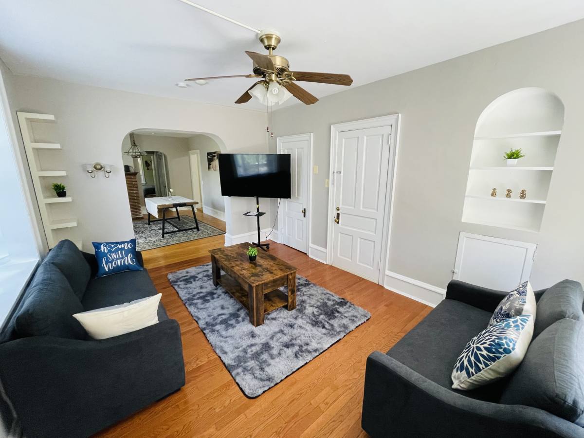 Apartment for rent at 431 Valley Rd #A1, Elkins Park, PA 19027