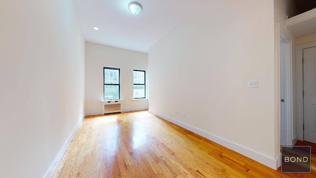 Apartment for rent at 253 W 93rd St #5A, New York, NY 10025