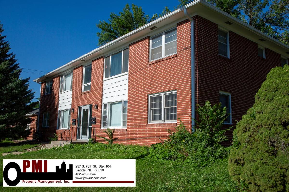 Apartment for rent at 1730 S 17th St, Lincoln, NE 68502