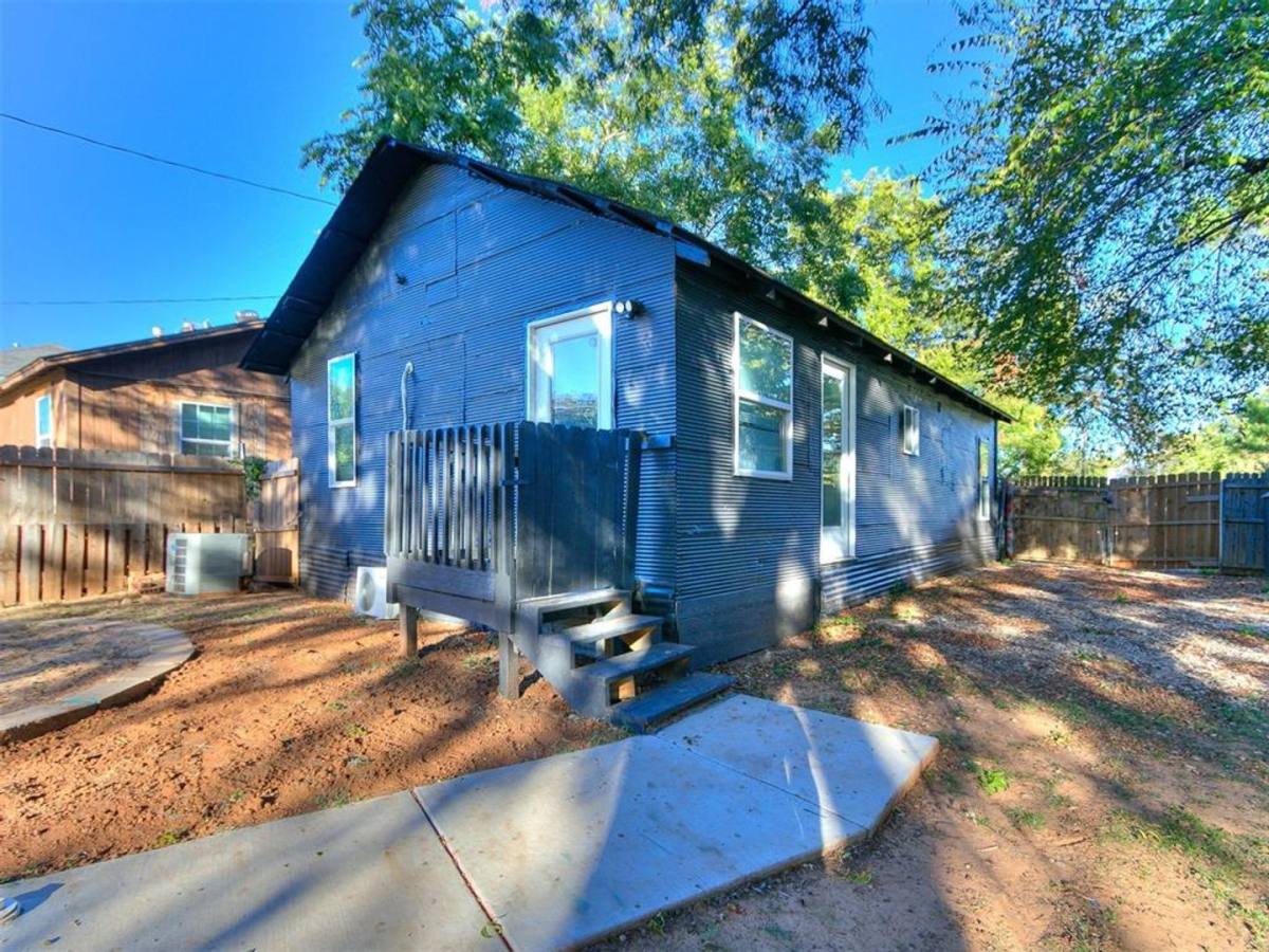 Townhouse for rent at 321 1 2 N McKinley Ave, Shawnee, OK 74801