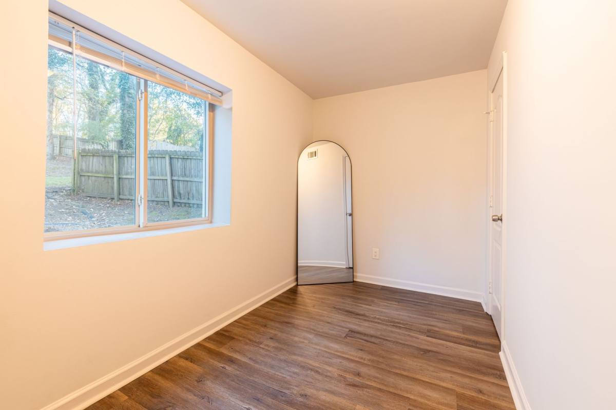 Apartment for rent at 340-352 Dixie Hills Circle NW, Atlanta, GA 30314