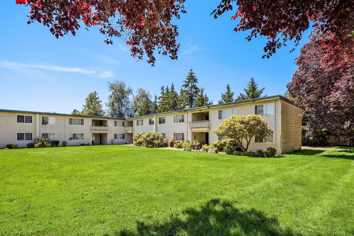 Apartment for rent at 344 7th St SE, Puyallup, WA 98372
