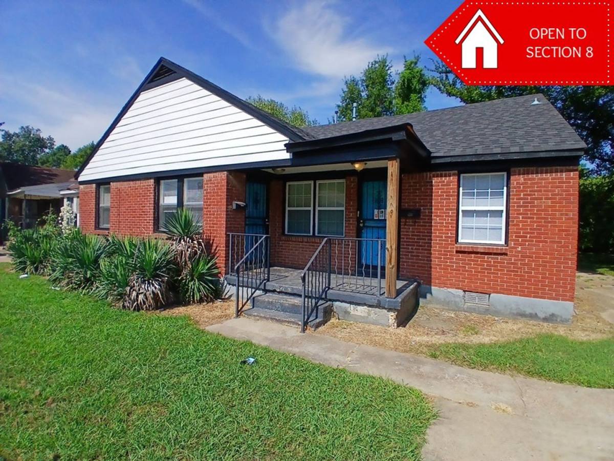 House for rent at 125 Eastview Dr, Memphis, TN 38111