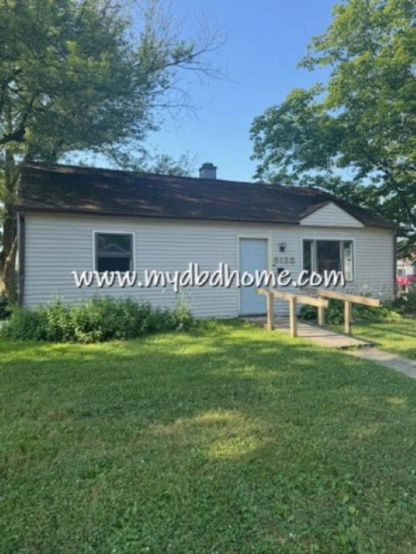 5135 Oliver St, Fort Wayne, IN 46806