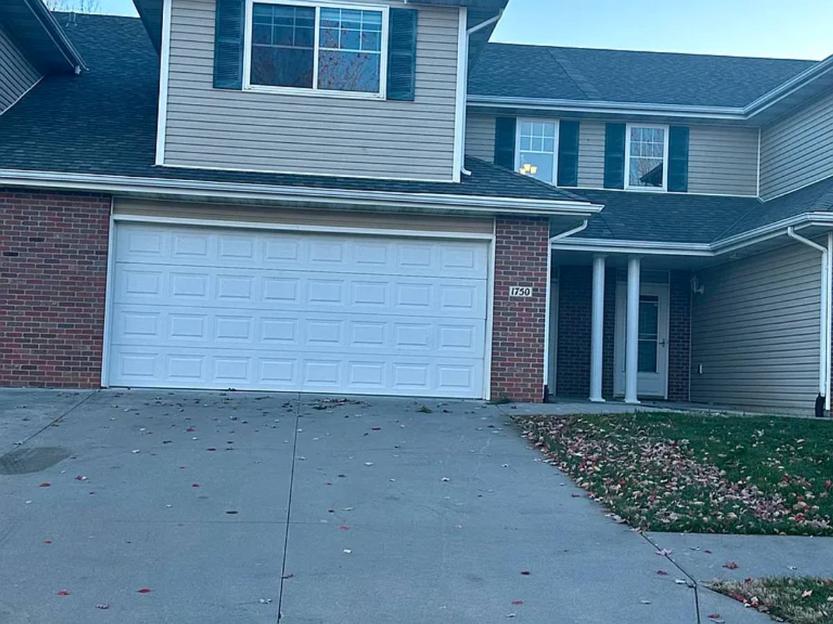 House for rent at 1750 N 177th Plaza, Omaha, NE 68118