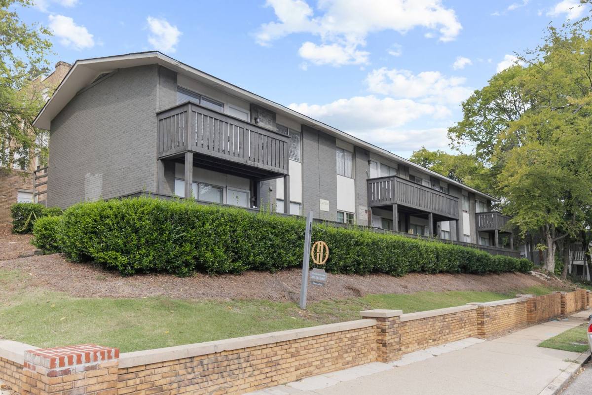 Apartment for rent at 1408 14th St S, Birmingham, AL 35205
