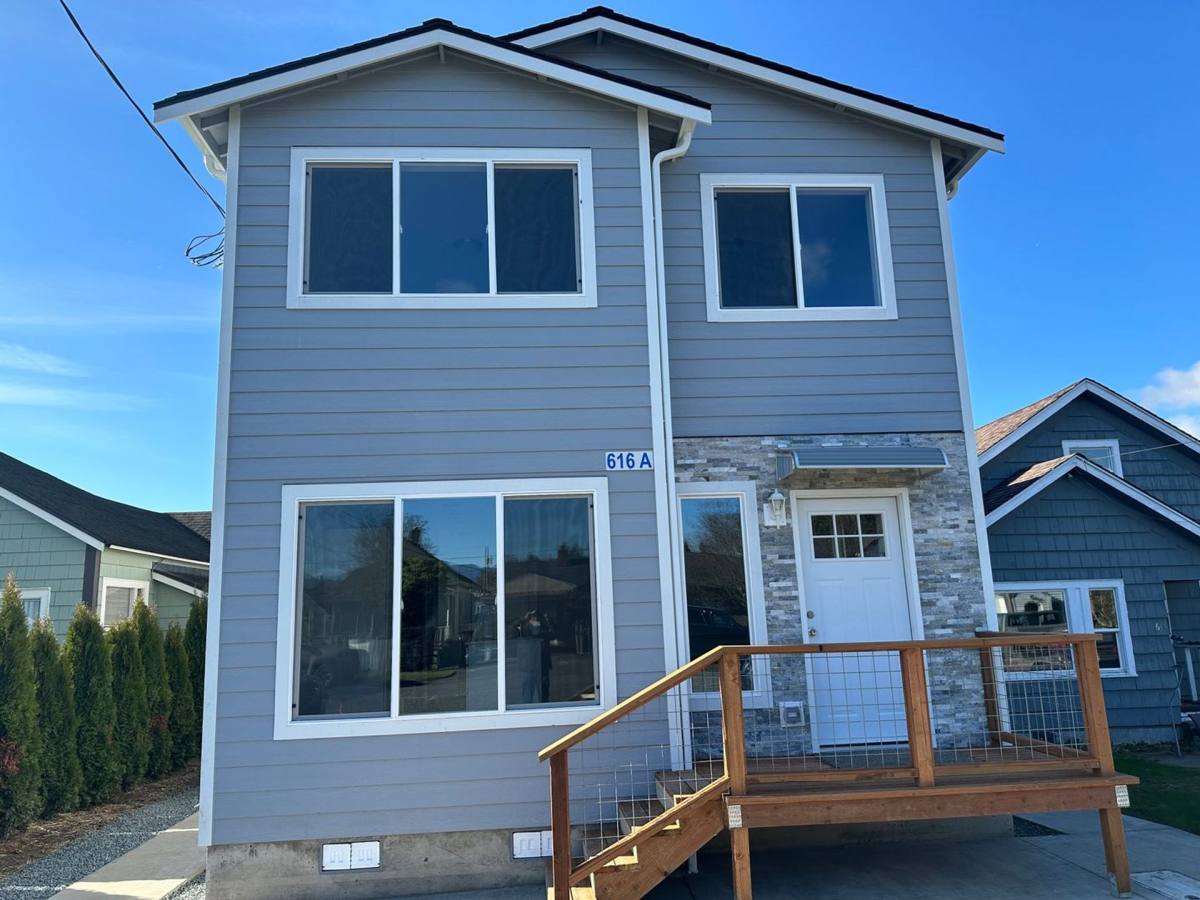 Townhouse for rent at 616 Puget St, Sedro Woolley, WA 98284