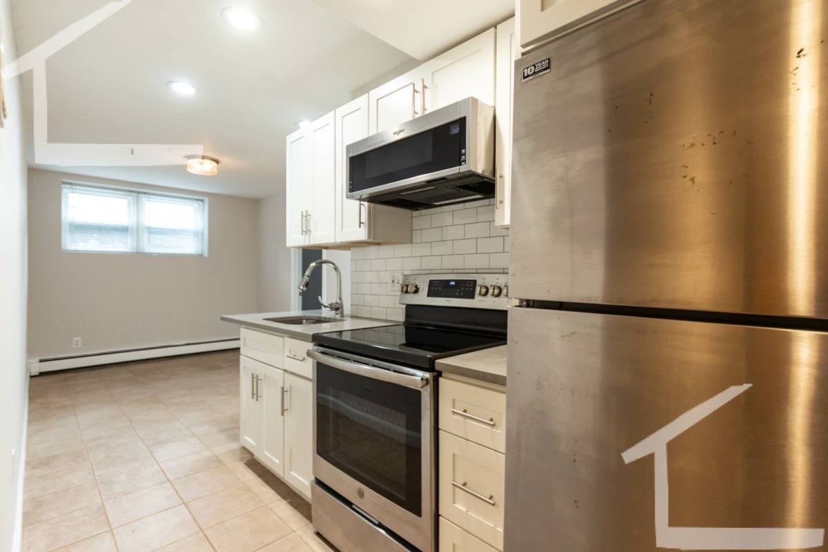 House for rent at 16 Gardner St #1C, Allston, MA 02134