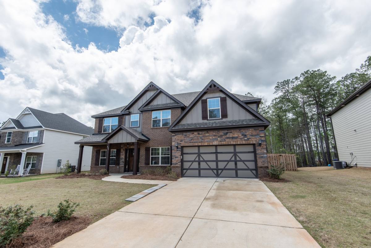 House for rent at 835 W Richland Circle, Auburn, AL 36832
