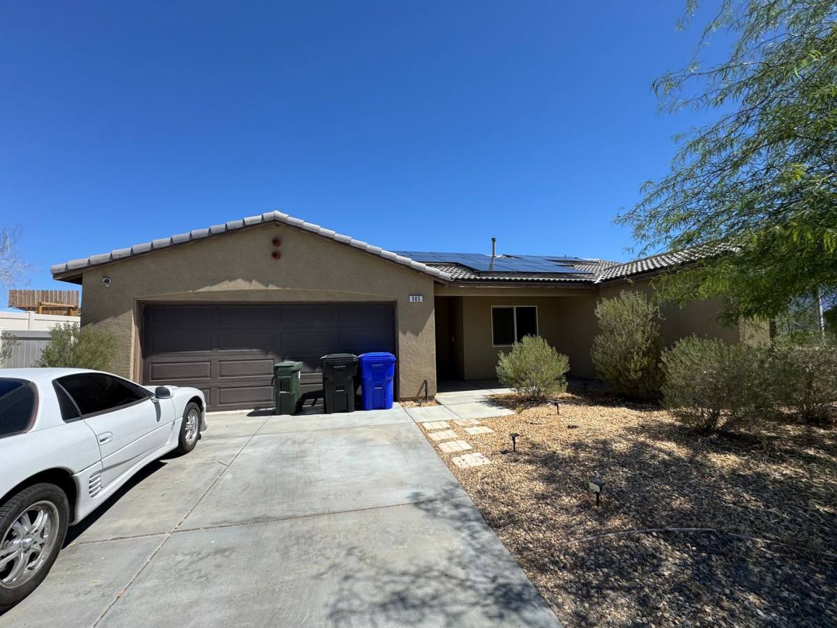 House for rent at 905 Broadway Ave, Barstow, CA 92311