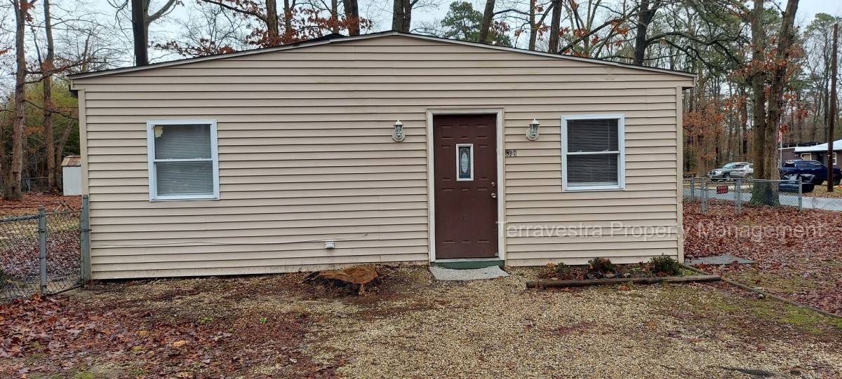 House for rent at 6308 Whittier Dr, Millville, NJ 08332