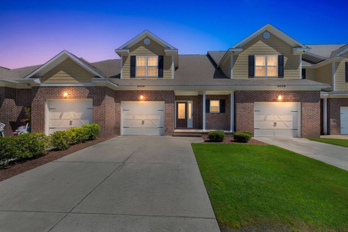 Townhouse for rent at 5006 Waterloo Ave, Fayetteville, NC 28314
