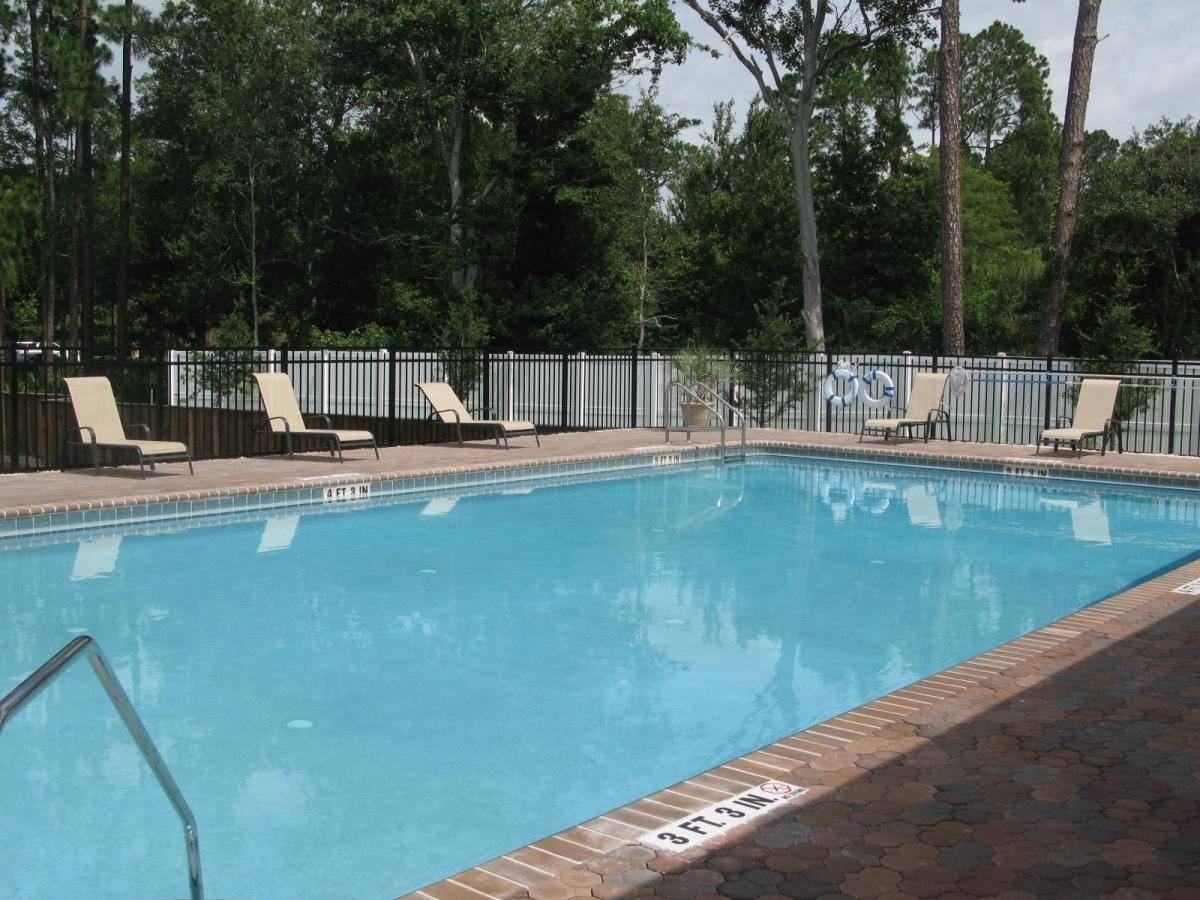 Apartment for rent at 2304 St John's Bluff Rd So, Jacksonville, FL 32246