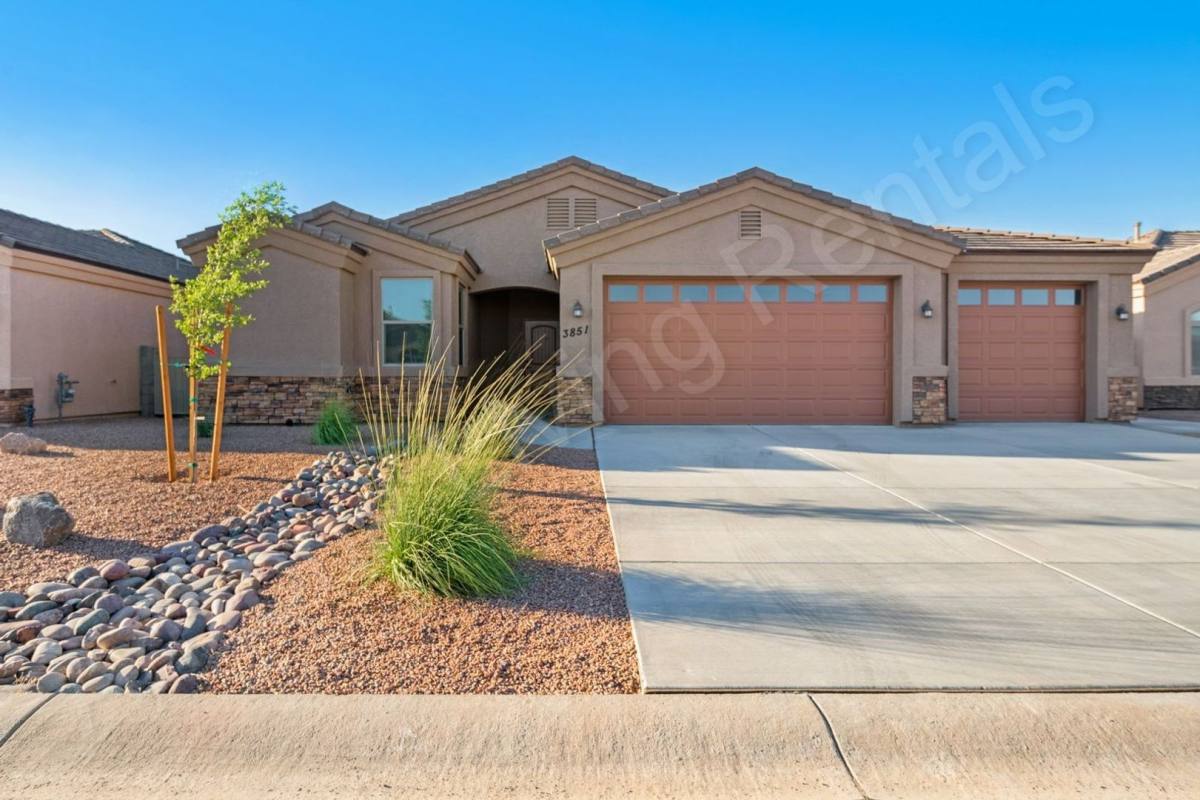 House for rent at 3851 E McVicar Ave, Kingman, AZ 86409