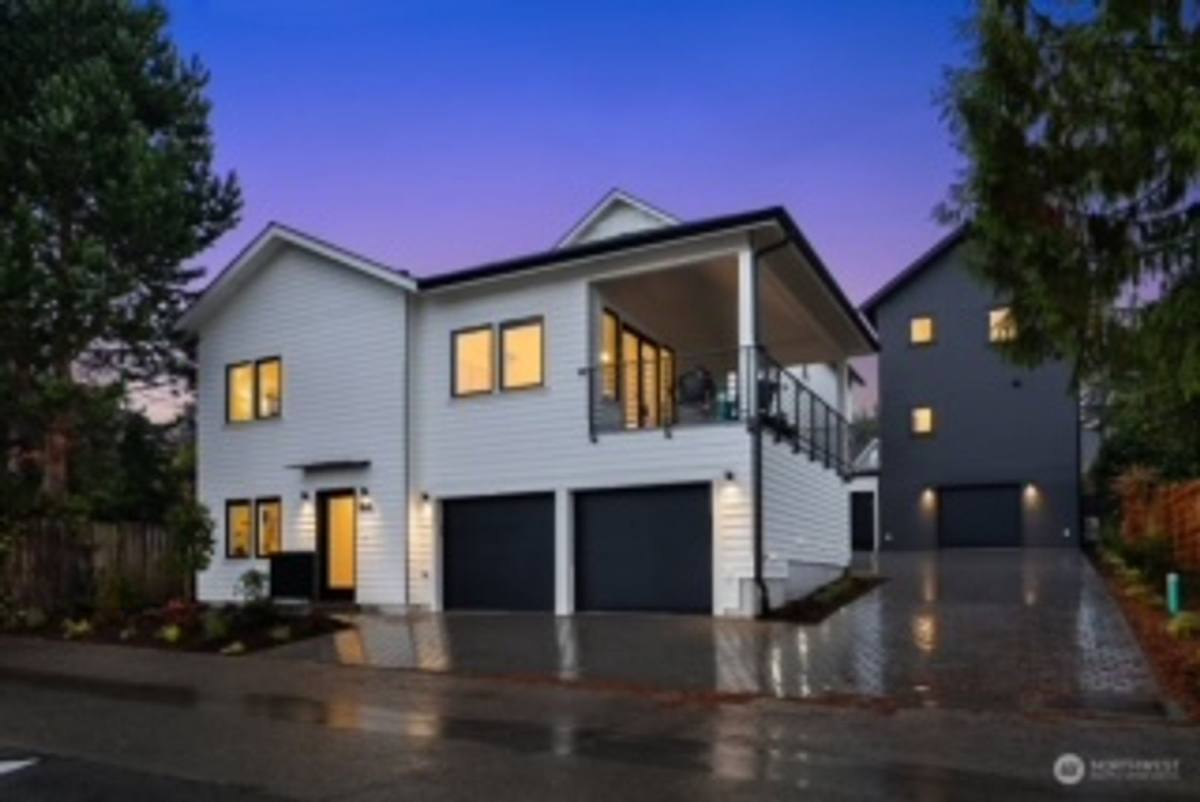 House for rent at 2561 31st Ave W, Seattle, WA 98199