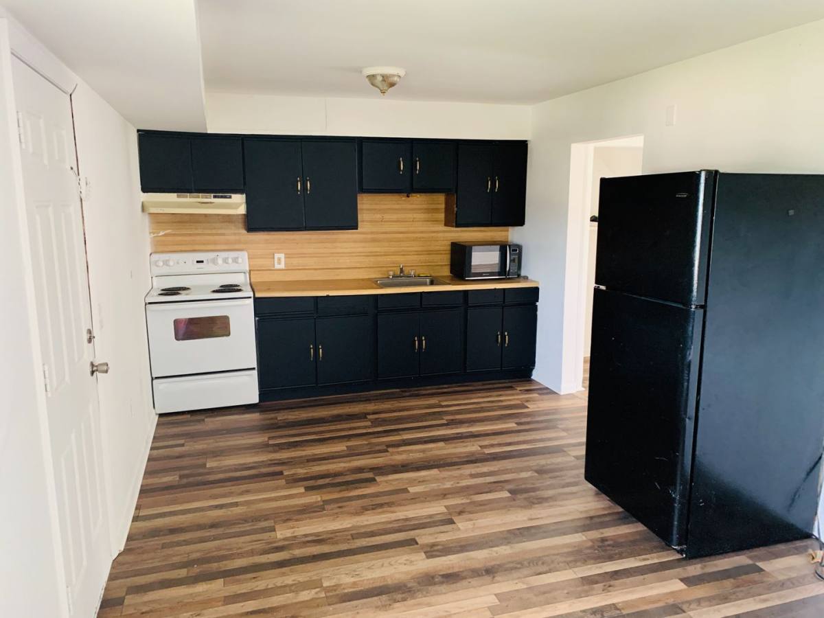 Townhouse for rent at 15 Dunkle St, York Haven, PA 17370