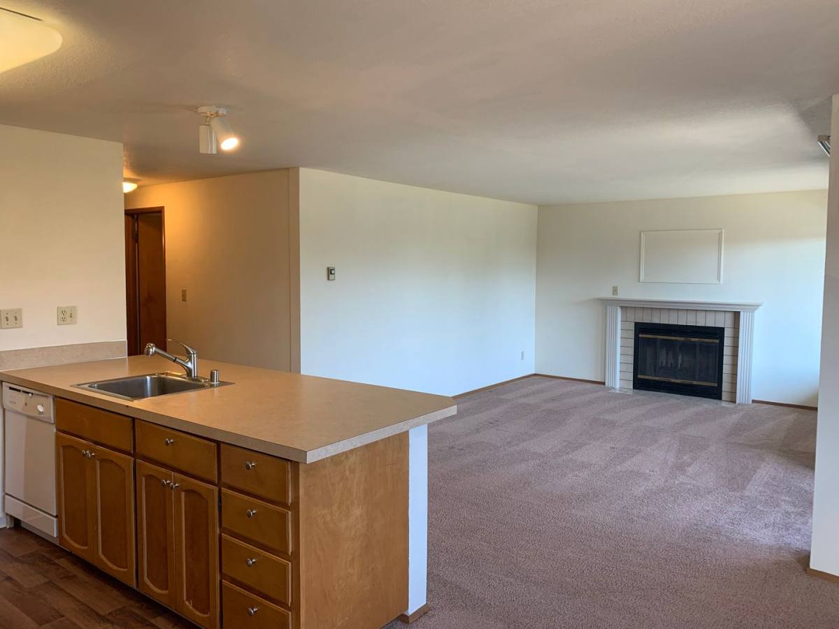 Apartment for rent at 7201 6th Ave NE, Seattle, WA 98115