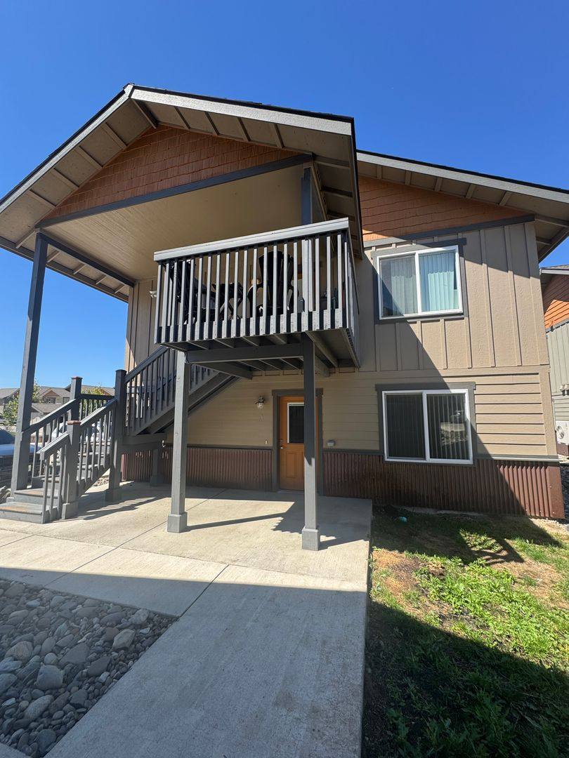 Apartment for rent at 2233 Airport Rd, Ellensburg, WA 98926
