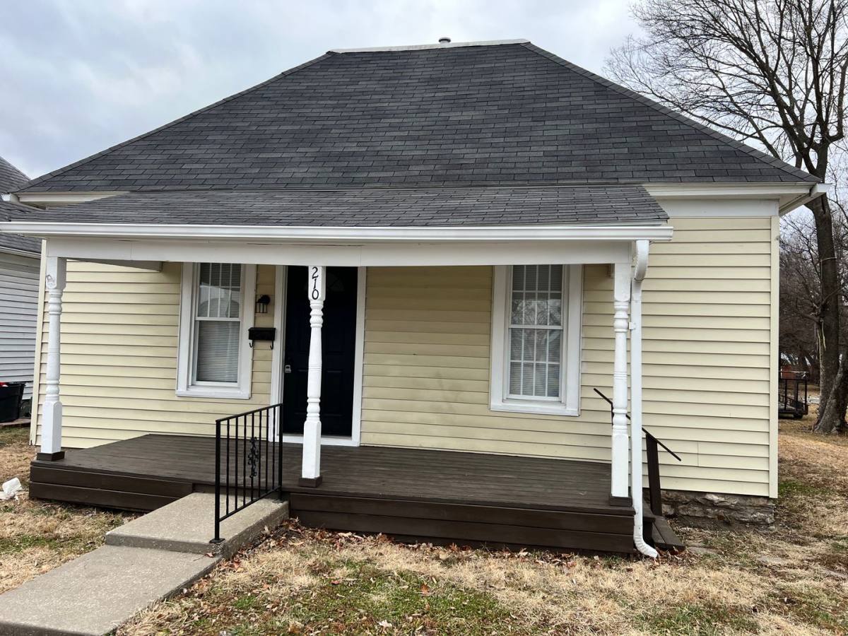 House for rent at 210 S Whitmer St, Richmond, MO 64085
