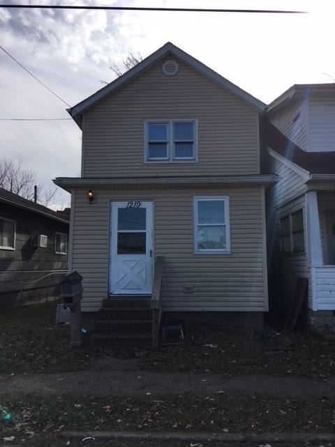 House for rent at 1219 5th Ave W, Huntington, WV 25704