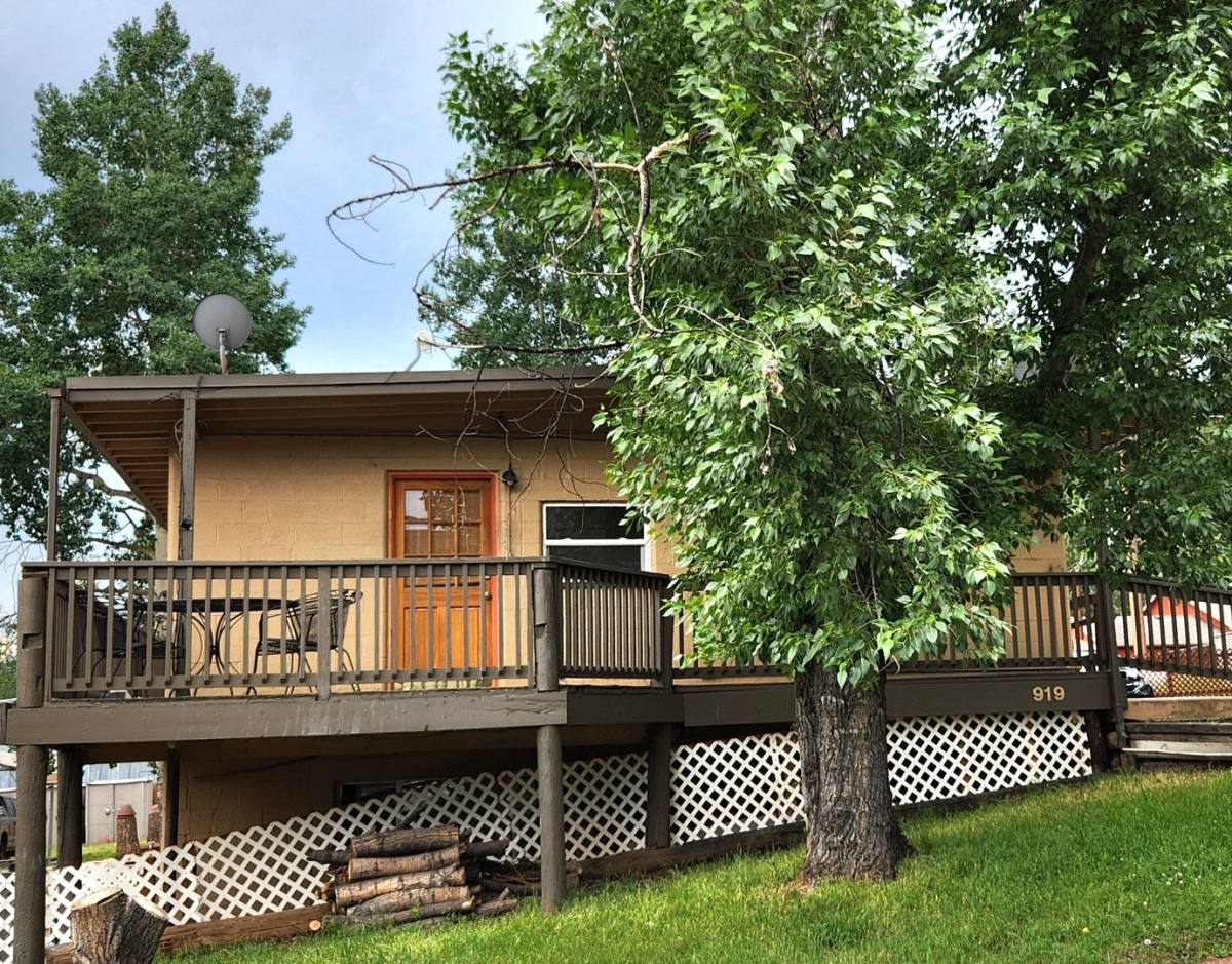 Apartment for rent at 919 W Lorraine Ave, Woodland Park, CO 80863