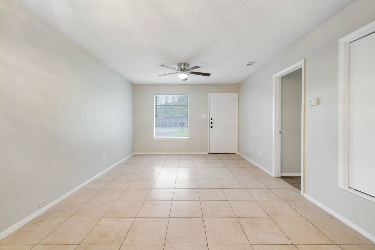 Apartment for rent at 806 Judy Dr, Georgetown, TX 78628