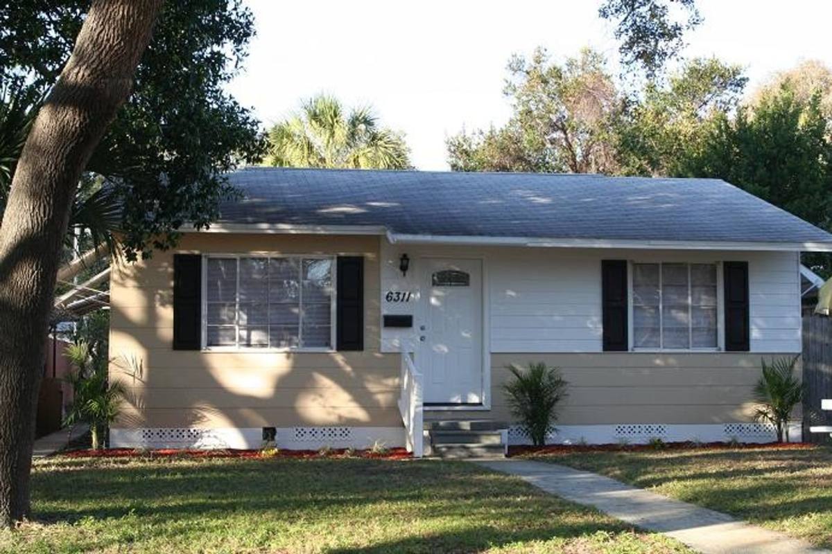 House for rent at 6311 4th Ave S, Saint Petersburg, FL 33707