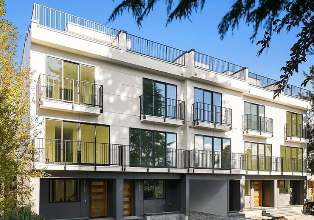 Townhouse for rent at 1710A NW 89th St, Seattle, WA 98117