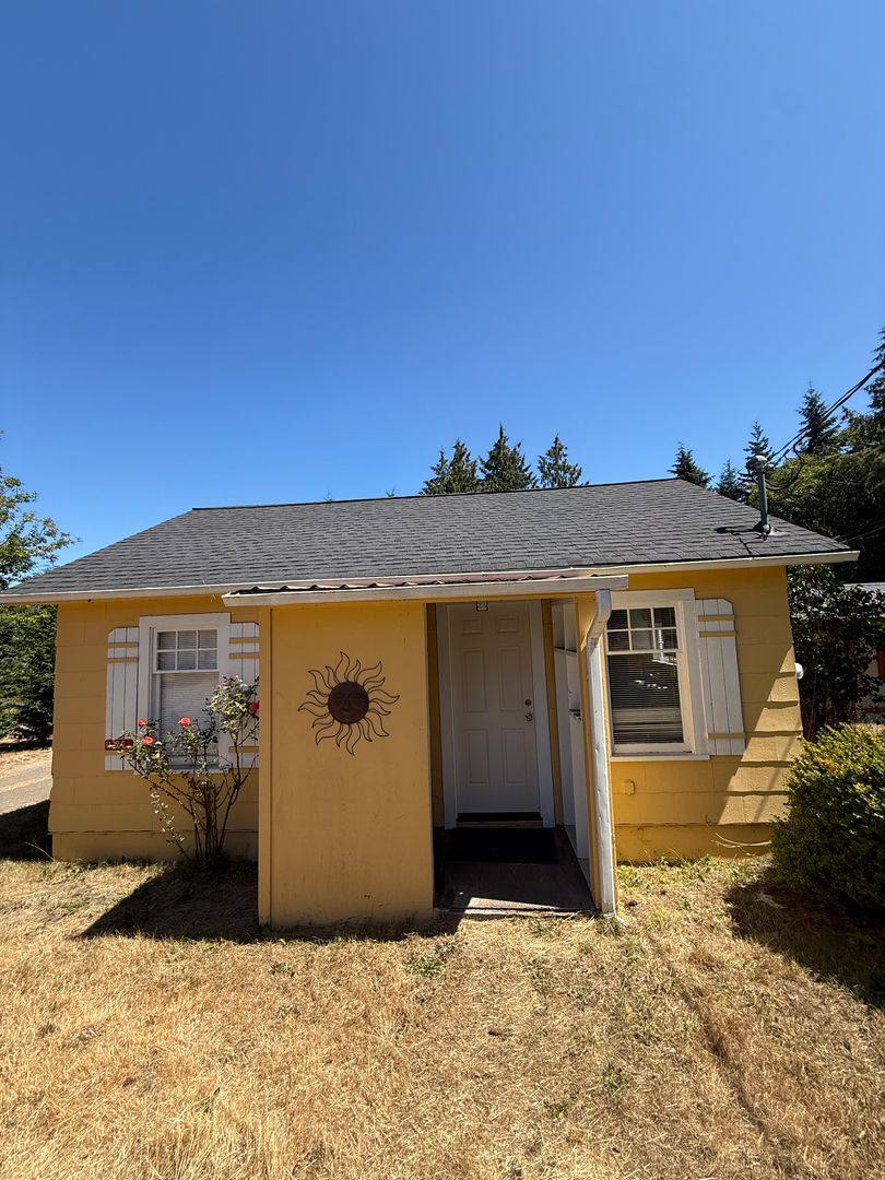 House for rent at 11224 Rhody Dr, Port Hadlock, WA 98339