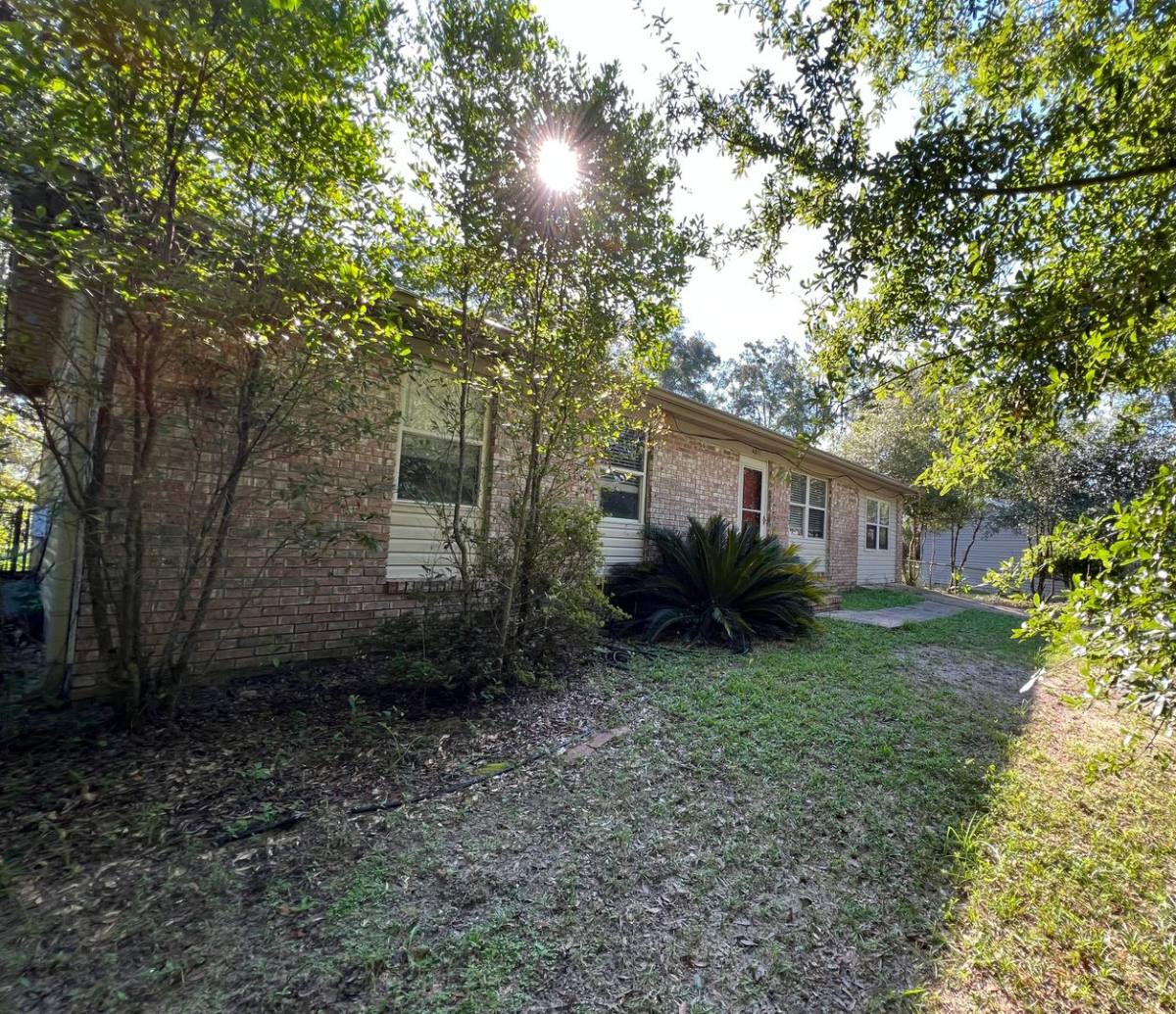 House for rent at 4011 Wood Dr, Tallahassee, FL 32305